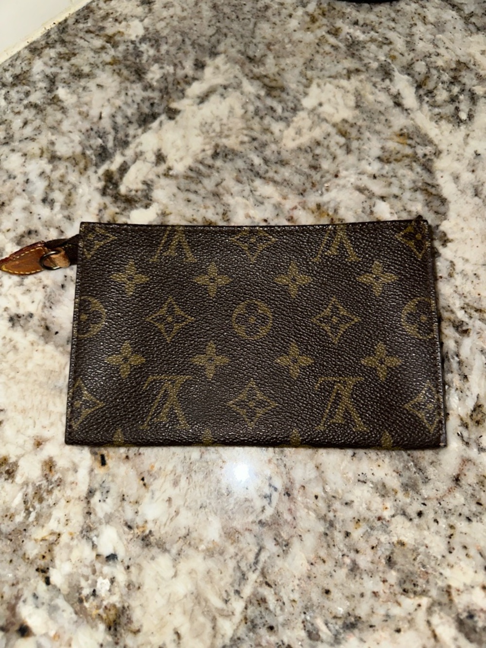 Louis Vuitton Brown Monogram Canvas Slim Card Sleeve PRE-OWNED.